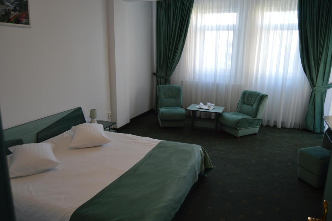 Hotel Maria Constanţa Exteriör bild
